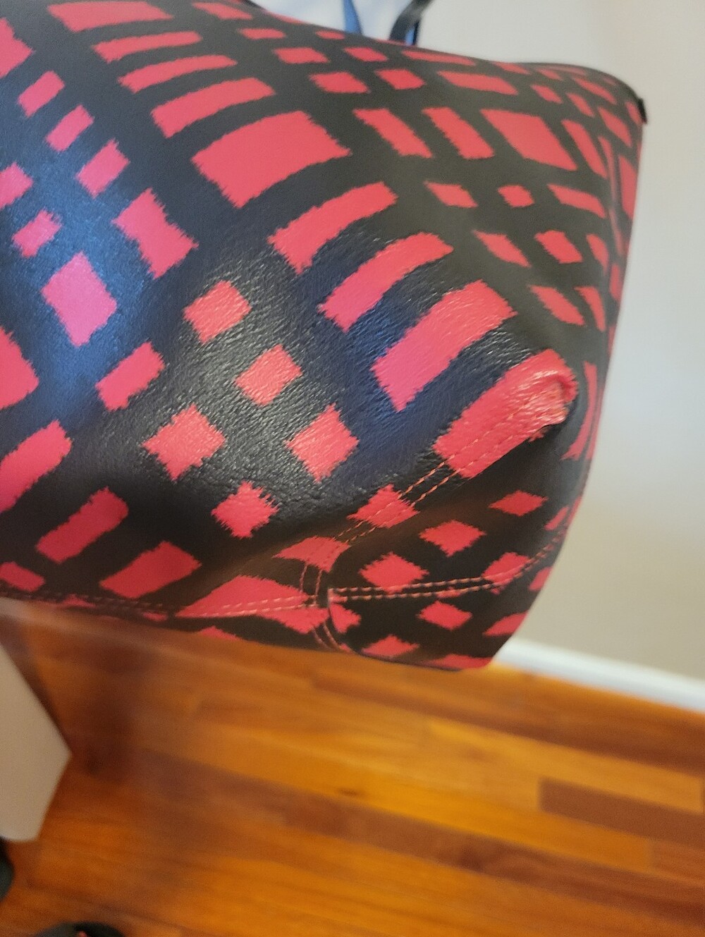 Coach Reversible Black & Red Wild Plaid City Tote With Zipperd Pouch. - Picture 6 of 14